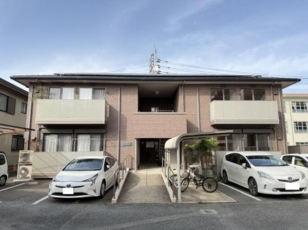 福岡市東区郷口町のアパート
