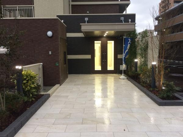 福岡市博多区吉塚５丁目のマンション