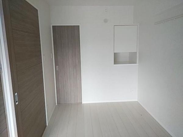 福岡市博多区吉塚５丁目のマンション