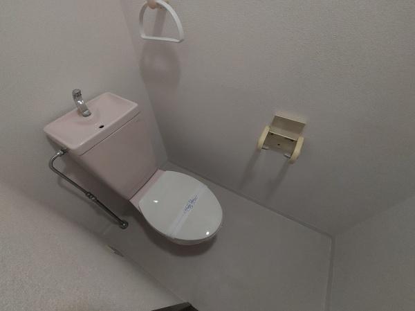 福岡市博多区吉塚５丁目のマンション
