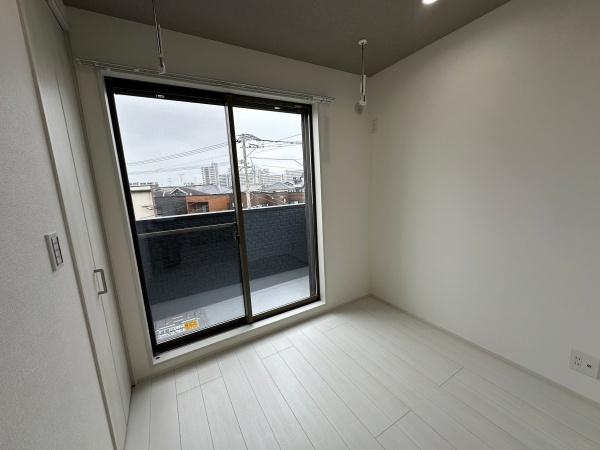 福岡市東区千早２丁目のアパート