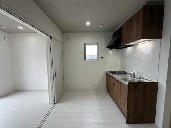 福岡市東区千早２丁目のアパート