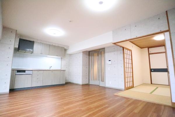 福岡市博多区千代４丁目のマンション