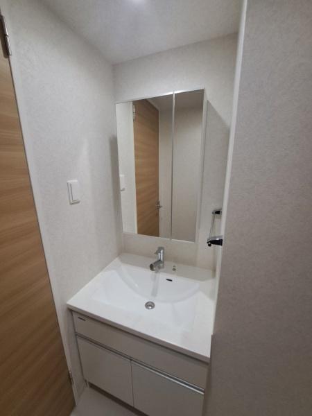 福岡市博多区吉塚５丁目のマンション