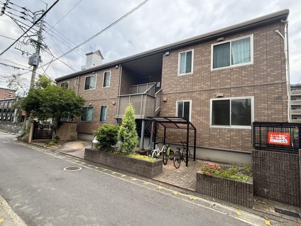 福岡市東区郷口町のアパート