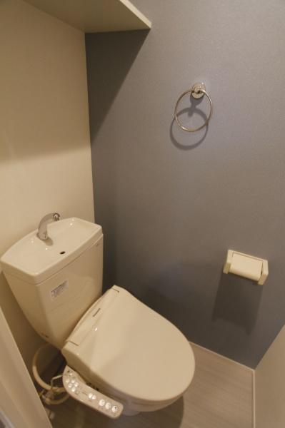 福岡市東区名島３丁目のアパート