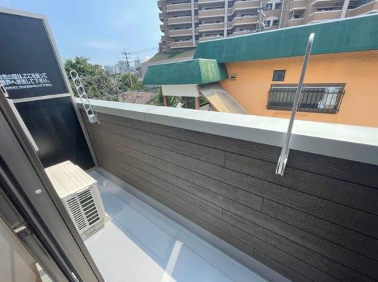 福岡市東区名島４丁目のアパート
