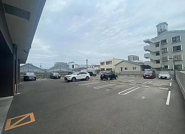 福岡市東区松島１丁目のマンション
