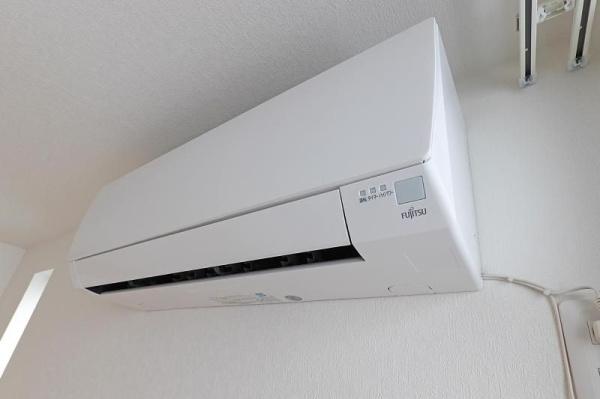 福岡市東区松崎２丁目のアパート