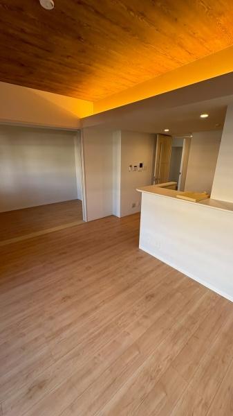 福岡市博多区吉塚５丁目のマンション
