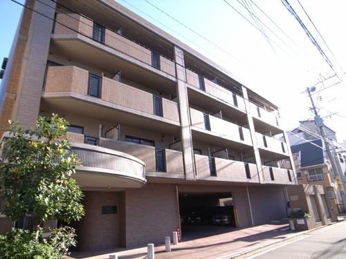 ソーサ県庁東