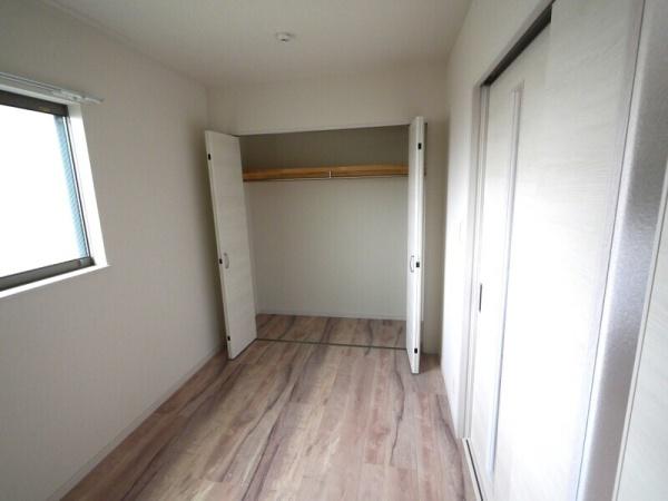 福岡市博多区吉塚２丁目のアパート