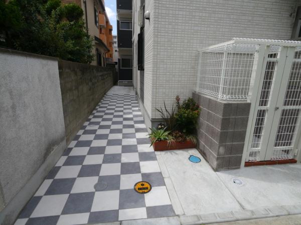福岡市博多区吉塚２丁目のアパート