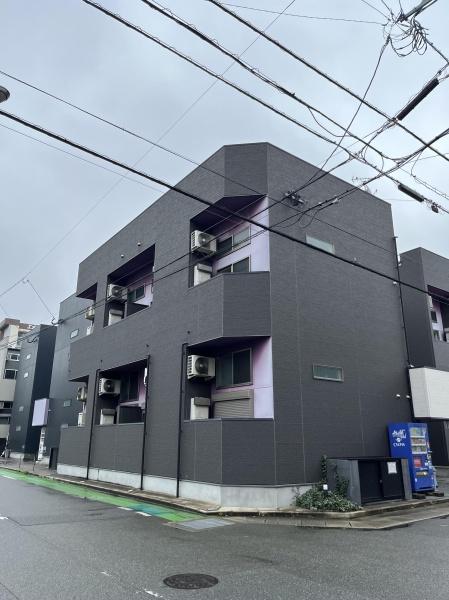福岡市博多区吉塚３丁目のアパート