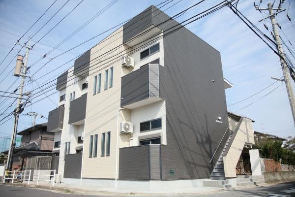 福岡市東区箱崎６丁目のアパート