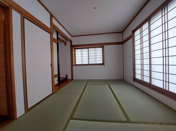 福岡市東区箱崎ふ頭３丁目のアパート