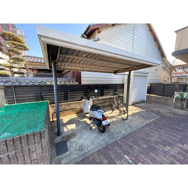 福岡市東区馬出５丁目のアパート