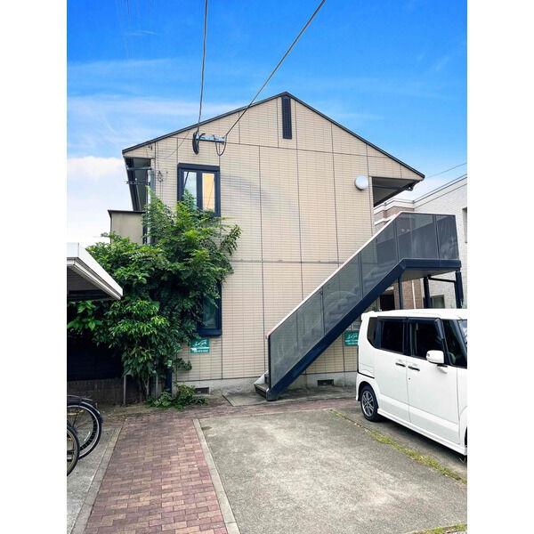 福岡市東区馬出５丁目のアパート