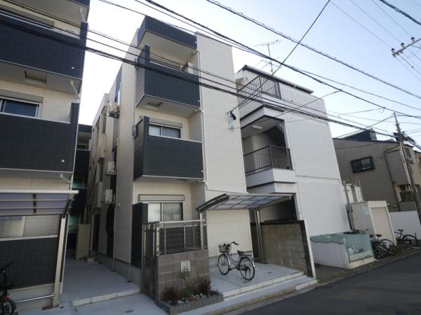 福岡市東区馬出４丁目のアパート