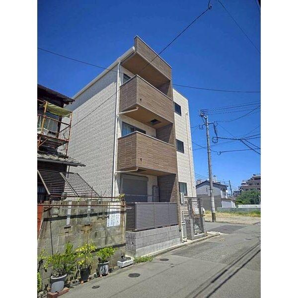 福岡市博多区千代４丁目のアパート