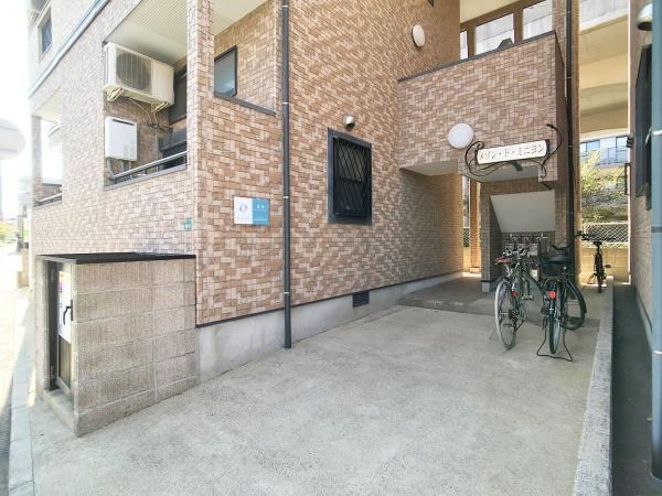 福岡市東区筥松２丁目のアパート