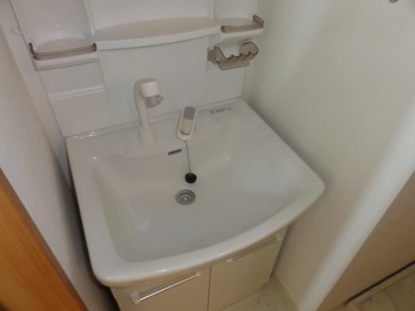 福岡市東区原田１丁目のアパート