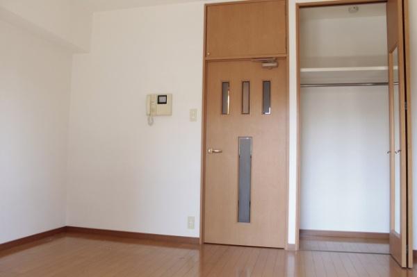 福岡市博多区下呉服町のマンション