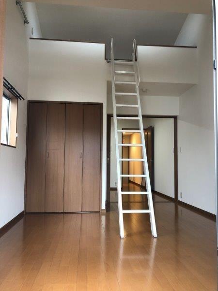 福岡市東区箱崎２丁目のアパート