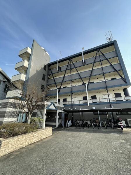 福岡市東区二又瀬のマンション
