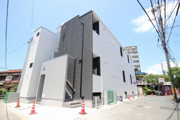 福岡市東区原田２丁目のアパート