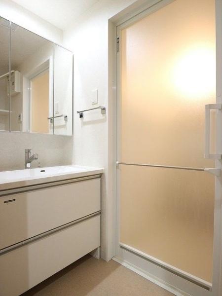 福岡市博多区吉塚６丁目のマンション