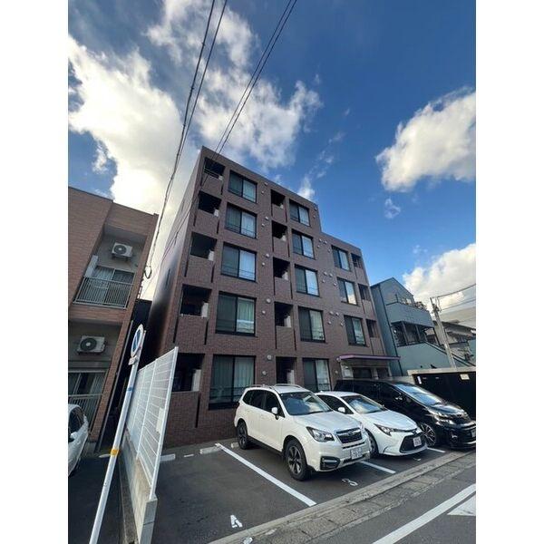 福岡市博多区吉塚３丁目のマンション