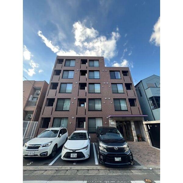 福岡市博多区吉塚３丁目のマンション