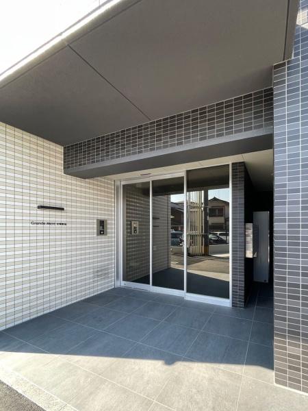 福岡市博多区吉塚２丁目のマンション