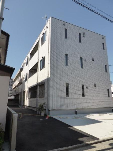 福岡市東区箱崎６丁目のアパート