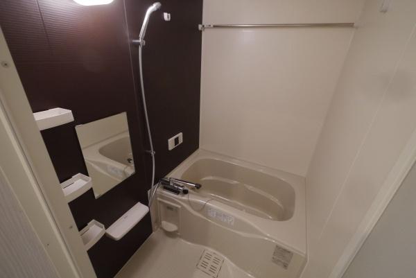 福岡市東区馬出１丁目のアパート