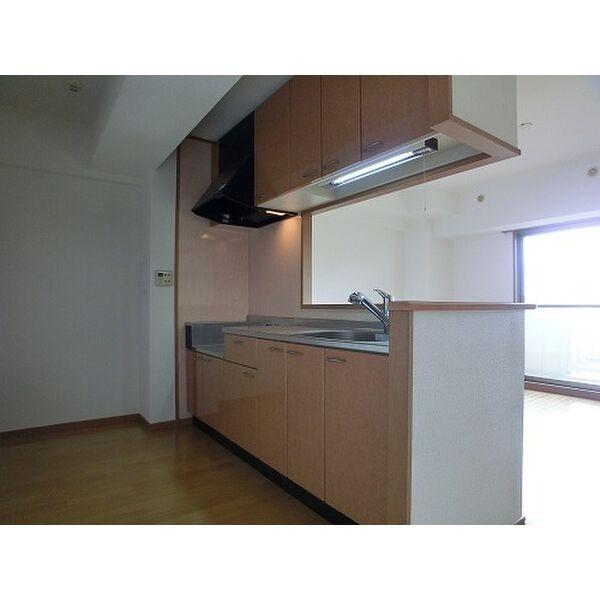 福岡市博多区吉塚４丁目のマンション