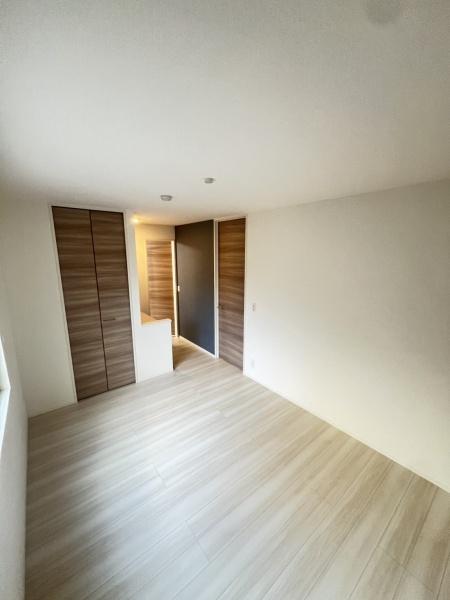 福岡市早良区弥生１丁目のアパート