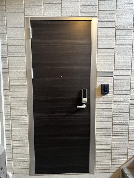 福岡市早良区弥生１丁目のアパート