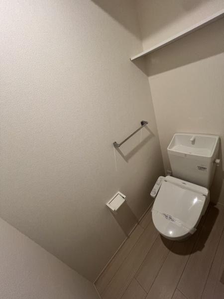 福岡市早良区弥生１丁目のアパート