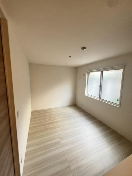 福岡市早良区弥生１丁目のアパート