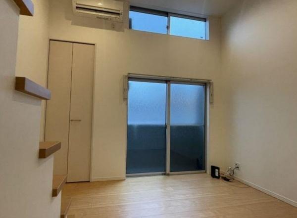 福岡市博多区吉塚３丁目のアパート