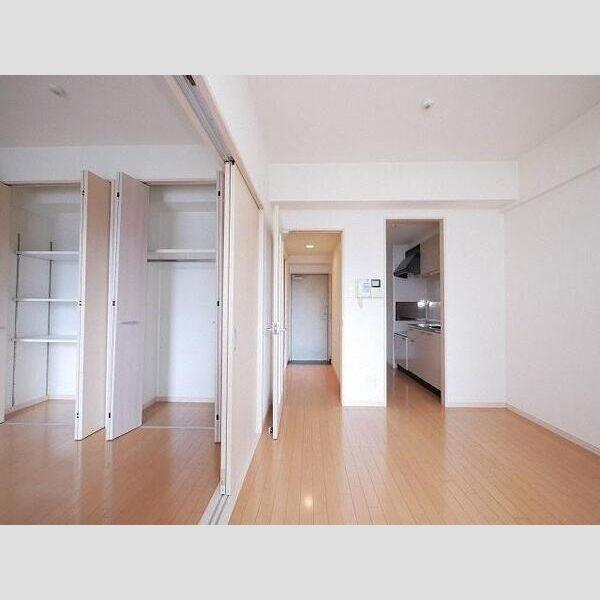 福岡市博多区吉塚６丁目のマンション