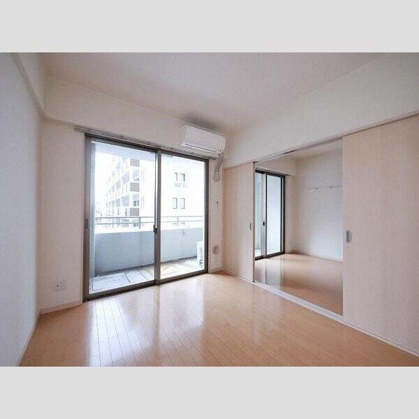 福岡市博多区吉塚６丁目のマンション