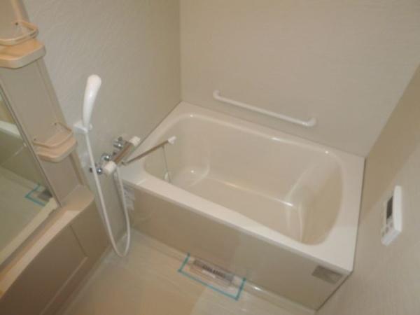 福岡市博多区吉塚６丁目のマンション