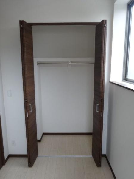 福岡市東区名島２丁目のアパート