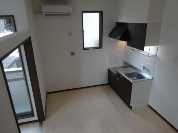 福岡市東区名島２丁目のアパート