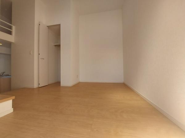 福岡市東区原田１丁目のアパート