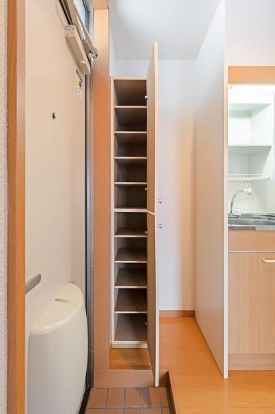 福岡市博多区吉塚１丁目のアパート