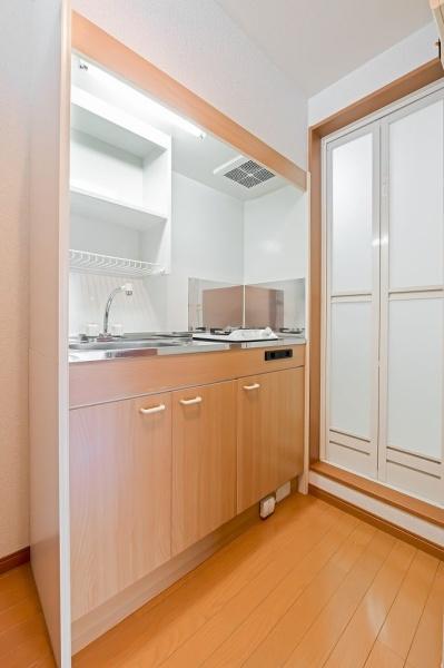 福岡市博多区吉塚１丁目のアパート